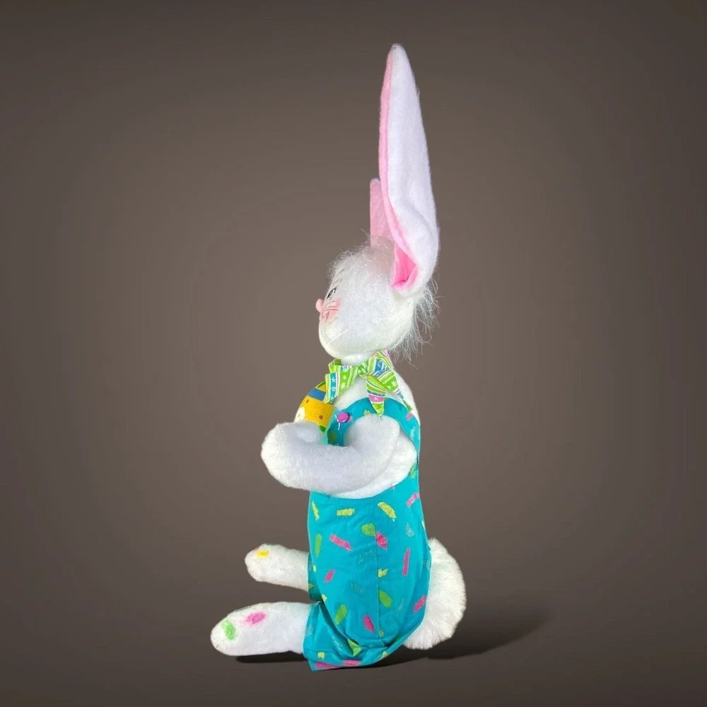 Annalee Artist Bunny Doll Large 22.5